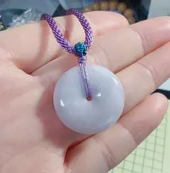 MYR2-02682 天然本翡翠《本物保証》ラベンダーひすい 平安叩ペンダント