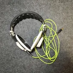 AKG Q701 箱あり　白のサムネイル