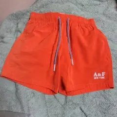 限定価格　Abercrombie & Fitch オレンジショートパンツ