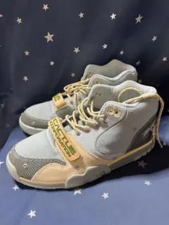 Travis Scott × Nike Air Trainer 1 SPのサムネイル