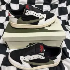 Travis Scott × Nike Air Jordan 1 Low OG