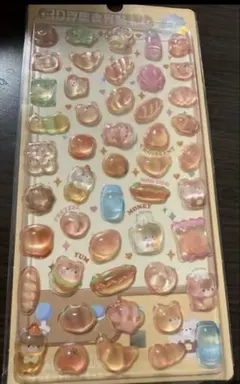 ボンボンドロップシール　3Dシール パン　くま