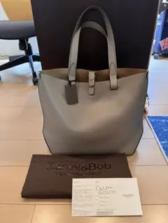 Item thumbnail for item 710cf6a8-5f29-4f33-9b26-082c48f6392b