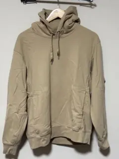 プルオーバー スウェット