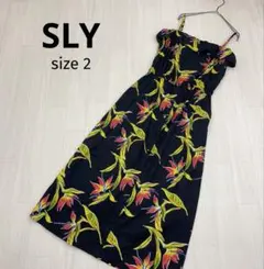 ★ SLY スライ　花柄　キャミソール　ワンピース　フロントボタン　2