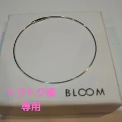細～い！片方だけのフープピアスのサムネイル