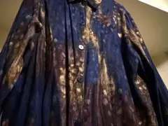 ヴィンテージ風 アート総柄シャツ／スペイン製 総柄デザインシャツ