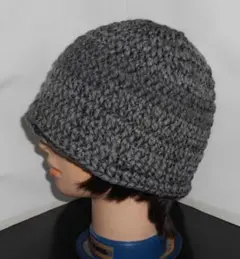 ℳグレー2種／黒・少々厚目クラッシャーハット・男女兼用・ハンドメイド手編