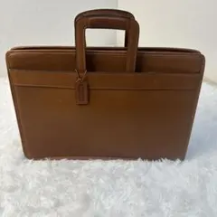 オールドコーチ✨ビジネスバッグ　A4サイズ収納可　レザー　茶