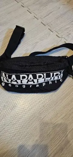 NAPAPIJRI ショルダーバッグ