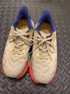 HOKA ONE ONE ランニングシューズ24.5センチレディース