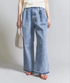 BEAUTY&YOUTH ボタンタックデニムパンツ