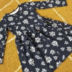 BeBe 花柄ワンピース　140㎝