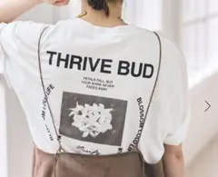 4日までSALE Spick & span THRIVE BUD バックプリントのサムネイル