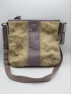 COACH コーチ シグネチャー スウィングパック ショルダーバッグのサムネイル