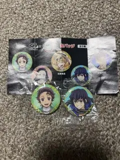 くら寿司　鬼滅の刃　竈門炭治郎　嘴平伊之助　缶バッチ