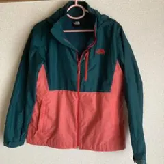 ノースフェイス　マウンテンパーカー