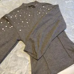 ZARAグレー パール付長袖ニット