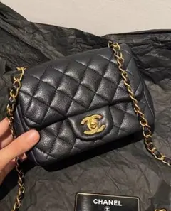 CHANEL ノベルティ　ブラック キルティング ショルダーバッグ~~*