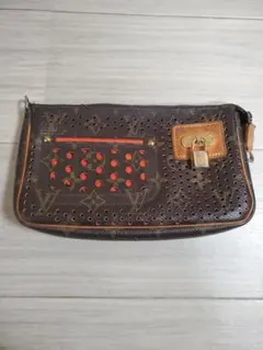 Item thumbnail for item 543555b0-9c97-4888-9467-c2fea0068374