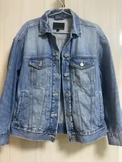 ライトブルーデニムジャケット