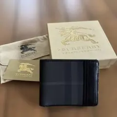 BURBERRY 二つ折り財布 チェック柄 ブラックのサムネイル