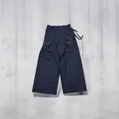 Marina yee Wide-legged pleated trousers - メルカリ