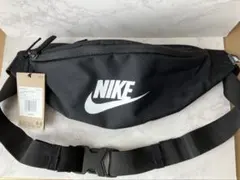 NIKE ボディバッグ ブラック 3L