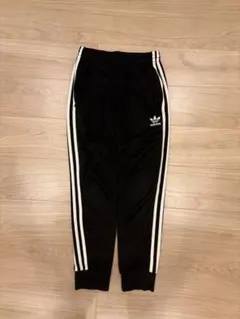 adidas SST トラックパンツ XS 黒