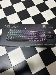ROCCAT VULCAN TKL メカニカルキーボード