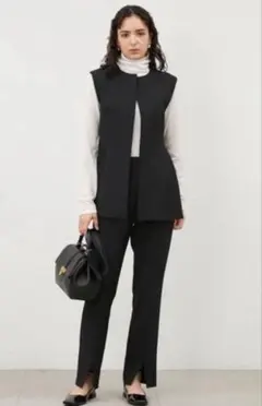 Mila Owen テーパードパンツ　スリットパンツ　ミラウォーエン
