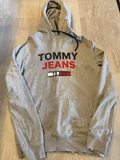 Item thumbnail for item 07eae12e-5ed5-490b-a346-dae6e3093f89