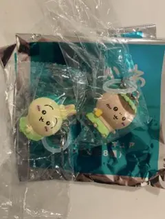 映画特典　ちいかわ フィギュア キーホルダー 2個セットうさぎとくりまんじゅうのサムネイル
