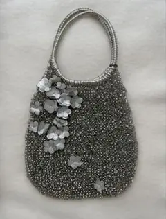 ANTEPRIMA ワイヤーバッグ リボン型 シルバー美品 - メルカリ