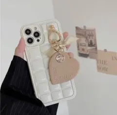 iPhone11 iPhoneケース 韓国 ハートスマホケース ホワイト　白