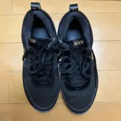 NIKE BOOK 1