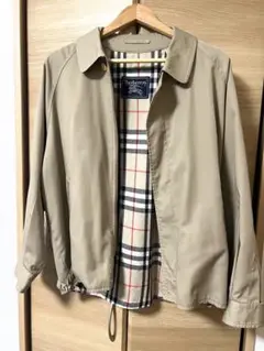 Burberry ベージュ スイングトップ