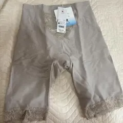 Item thumbnail for item 9124feaa-7e04-4dfa-80da-3a4e93e160ec