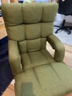 オリーブグリーン クッション付き座椅子