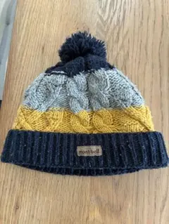 mont-bell ケーブル編みニット帽 ポンポン付き