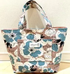 Item thumbnail for item 8176e4db-0f34-4960-8a88-81e2f32acbde