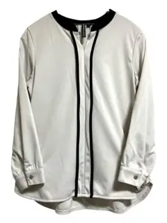 HK WORKS LONDONグレーベージュ長袖シャツ　ノーカラー Mサイズ