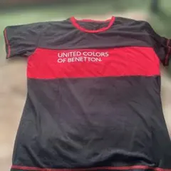 UNITED COLORS OF BENETTON Tシャツ Mサイズ 赤黒