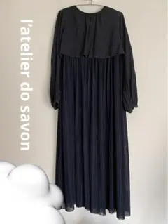 プリーツワンピース