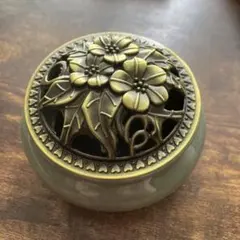 花の装飾 陶器製 香炉 箱付き