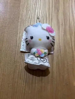 【マクドナルド】《ハローキティ ウェディングドール》 2023