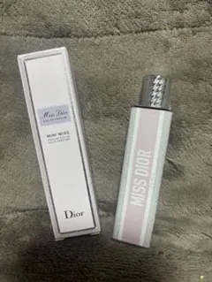 ミスディオール　オードパルファン　ミニミス