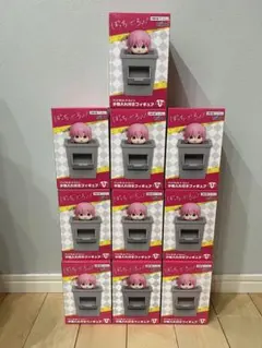 アニメ「ぼっち•ざ•ろっく!」 小物入れ付きフィギュア 後藤ひとり