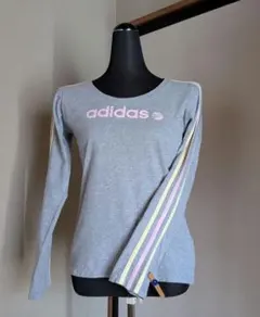 adidas 長袖 カットソー グレー Sサイズのサムネイル