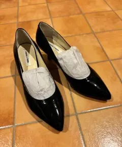 Odette e Odile ブラック エナメル　ハイヒール 24.5cm